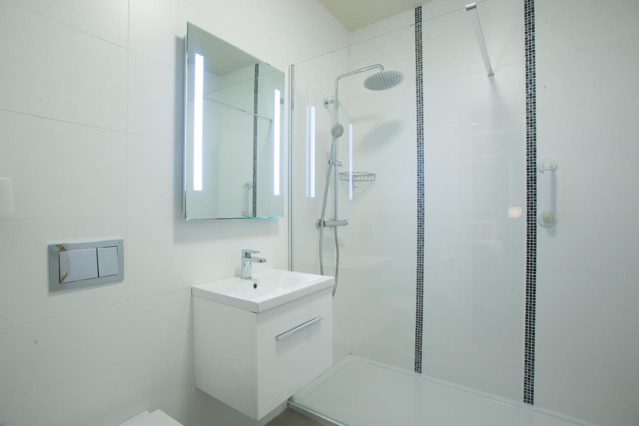 Glenavon House Hotel クックスタウン エクステリア 写真