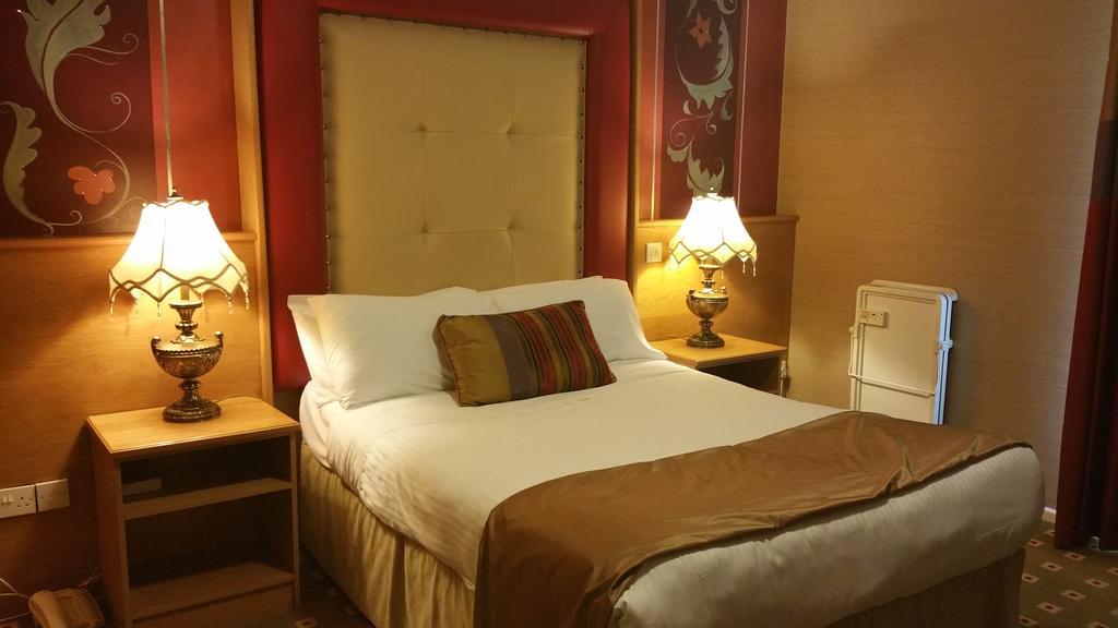 Glenavon House Hotel クックスタウン エクステリア 写真